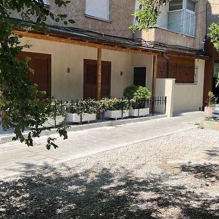 Pietro Guesthouse 3 Tiran Dış mekan fotoğraf