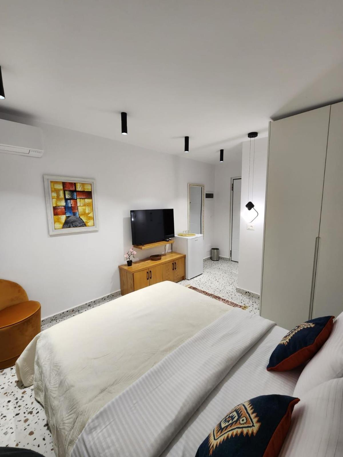 Pietro Guesthouse 3 Tiran Dış mekan fotoğraf